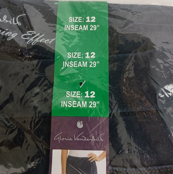 NWT GLORIA VANDERBILT Beverly Blue High Rise pull On Comfortable Jeans (#110) - Picture 4 of 6